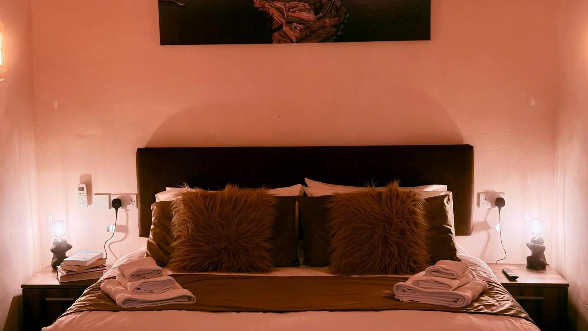 Birgu Square Hotel